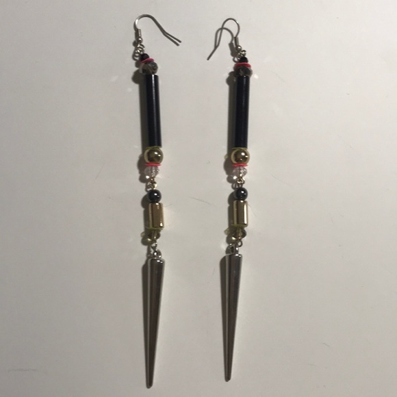 Black & Silver Drop Earrings - Picture 3 of 3